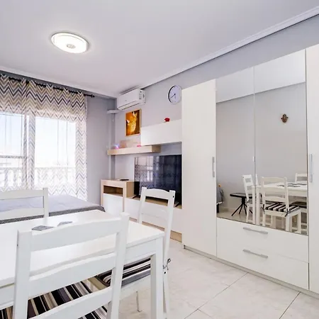 Tomillo Id178 Apartment *