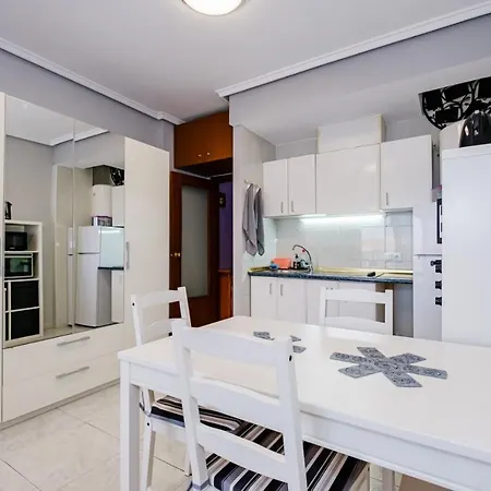 Tomillo Id178 Apartment